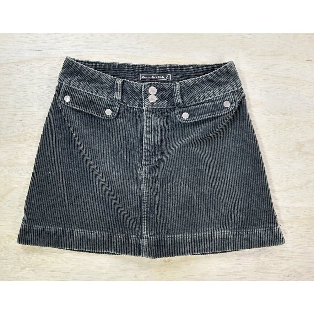Abercrombie Women's Skirt Size 2 Green Corduroy Short Silver Snaps Cotton